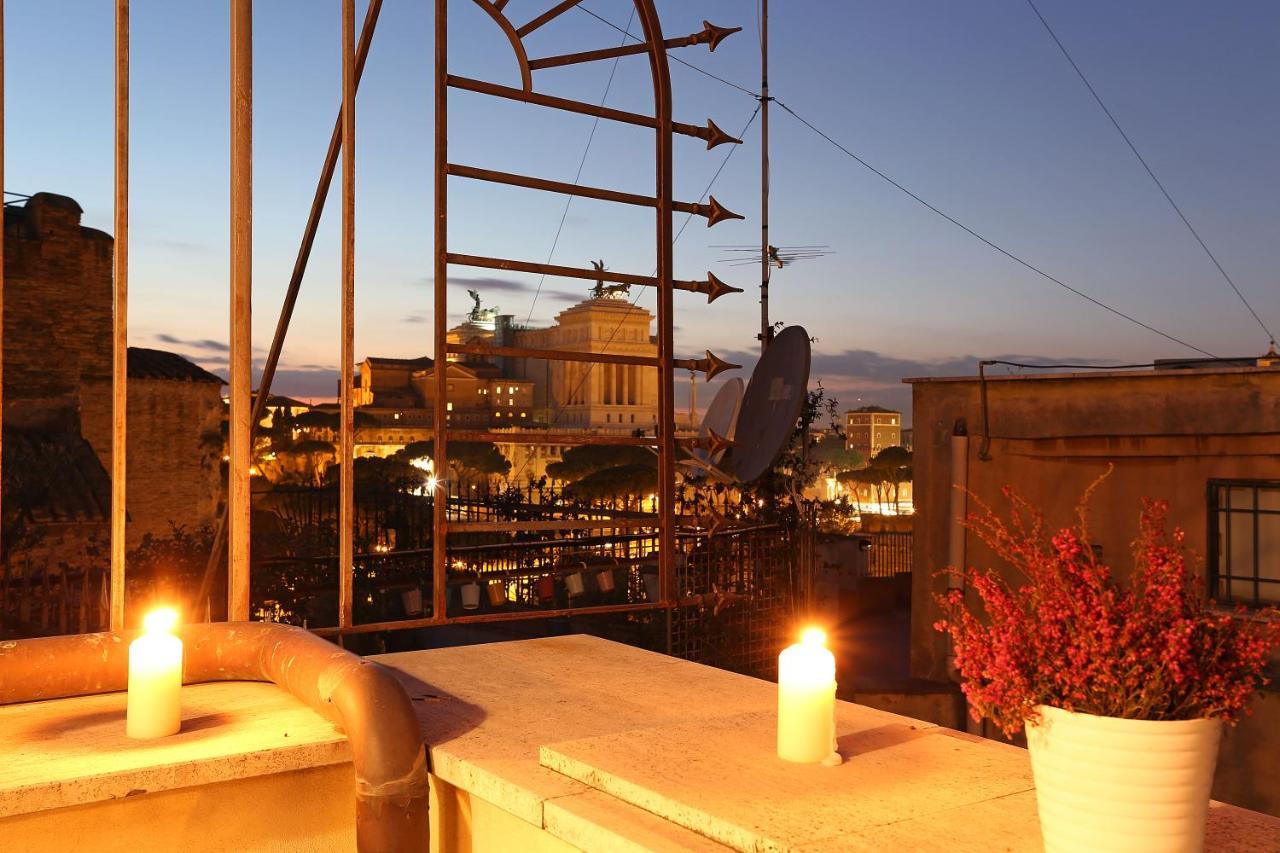 Apartamento Maxima: Amazing View Of The Roman Forum Roma