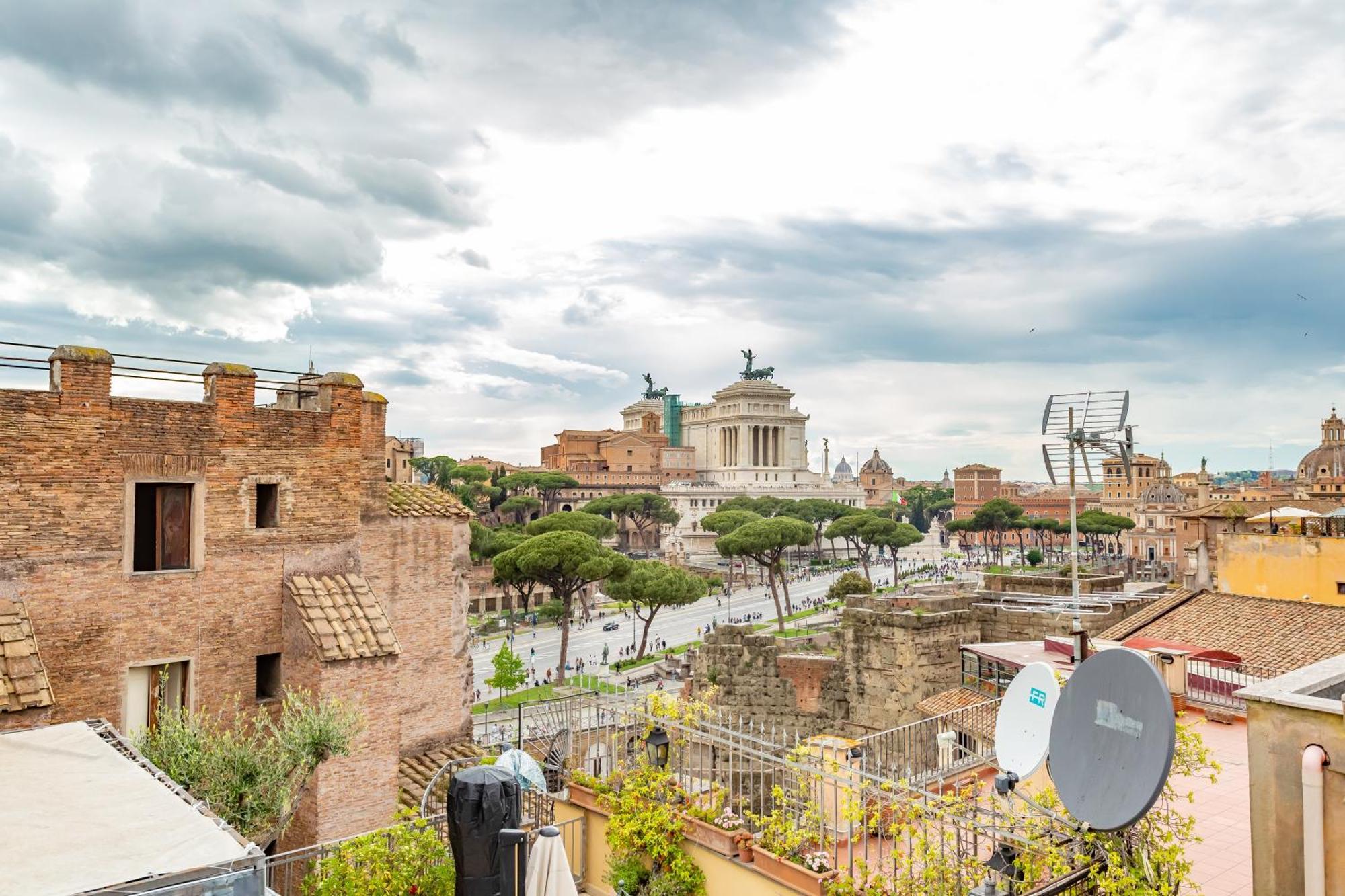 Maxima: Amazing View Of The Roman Forum Apartamento *