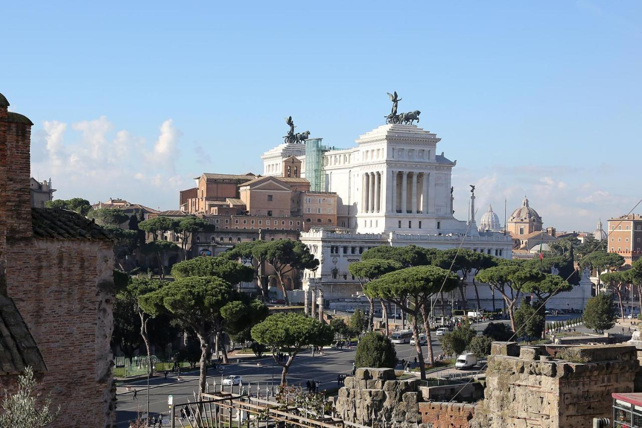 Maxima: Amazing View Of The Roman Forum * Rom